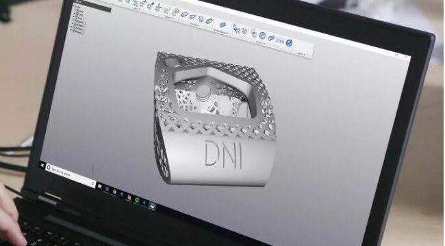 如何在3D打印軟、硬件有效協作下開發脊柱植入物